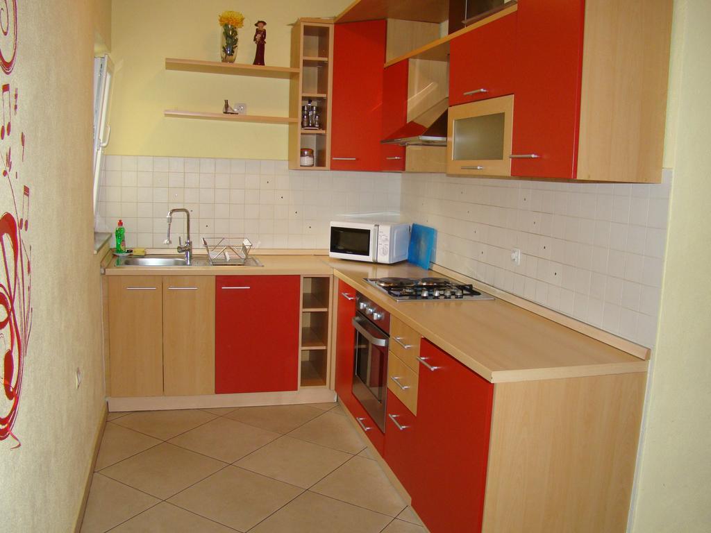 Apartments Buturic Sali Quarto foto